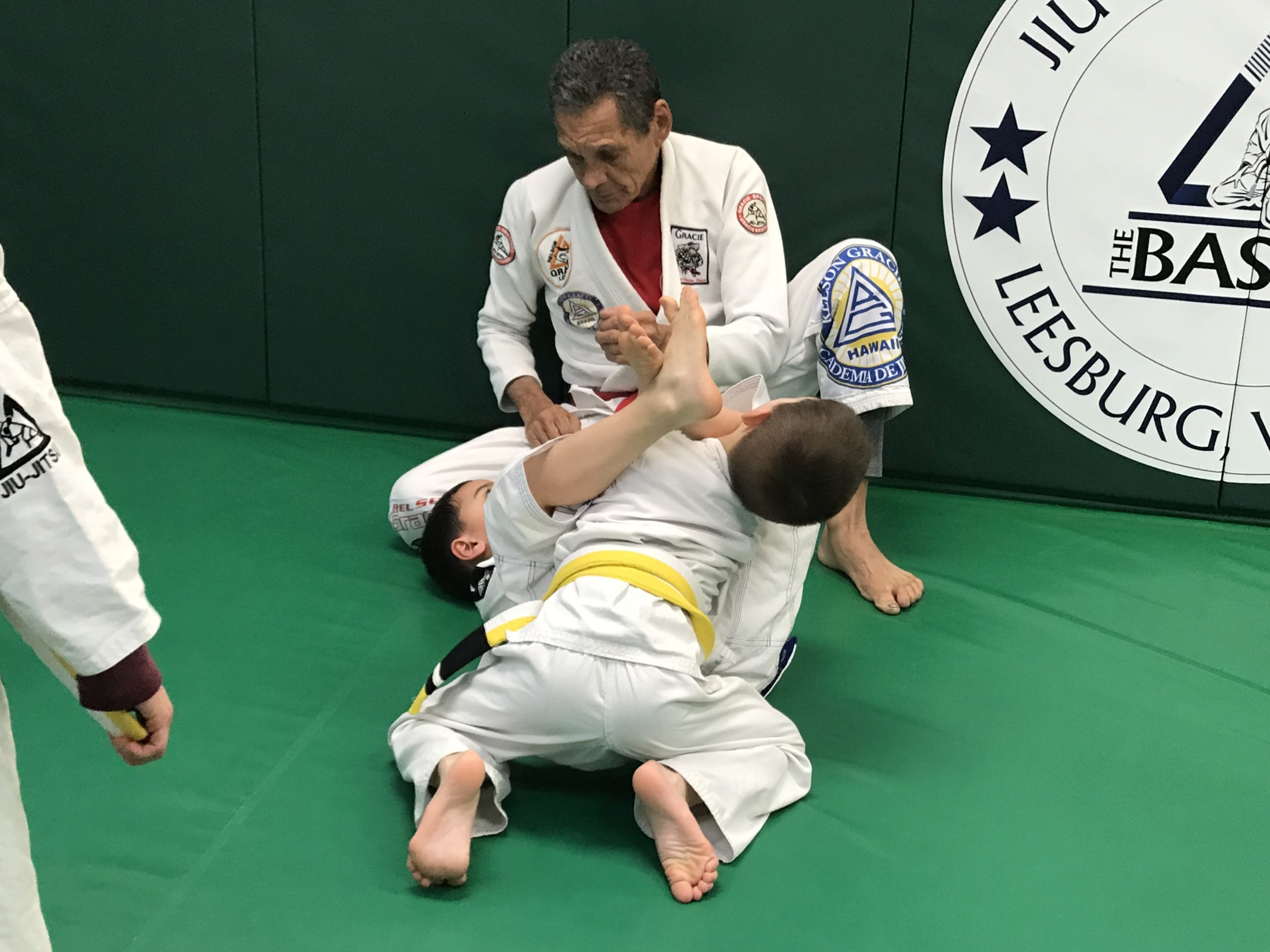 Rorion Gracie on X: Rolls, eu, Helio, Rickson e Relson. ⠀⠀⠀⠀ #Gracie  #GracieJiujitsu #RorionGracie #DietaGracie #BeHealthy #BJJ #JiuJitsu  #HelioGracie  / X